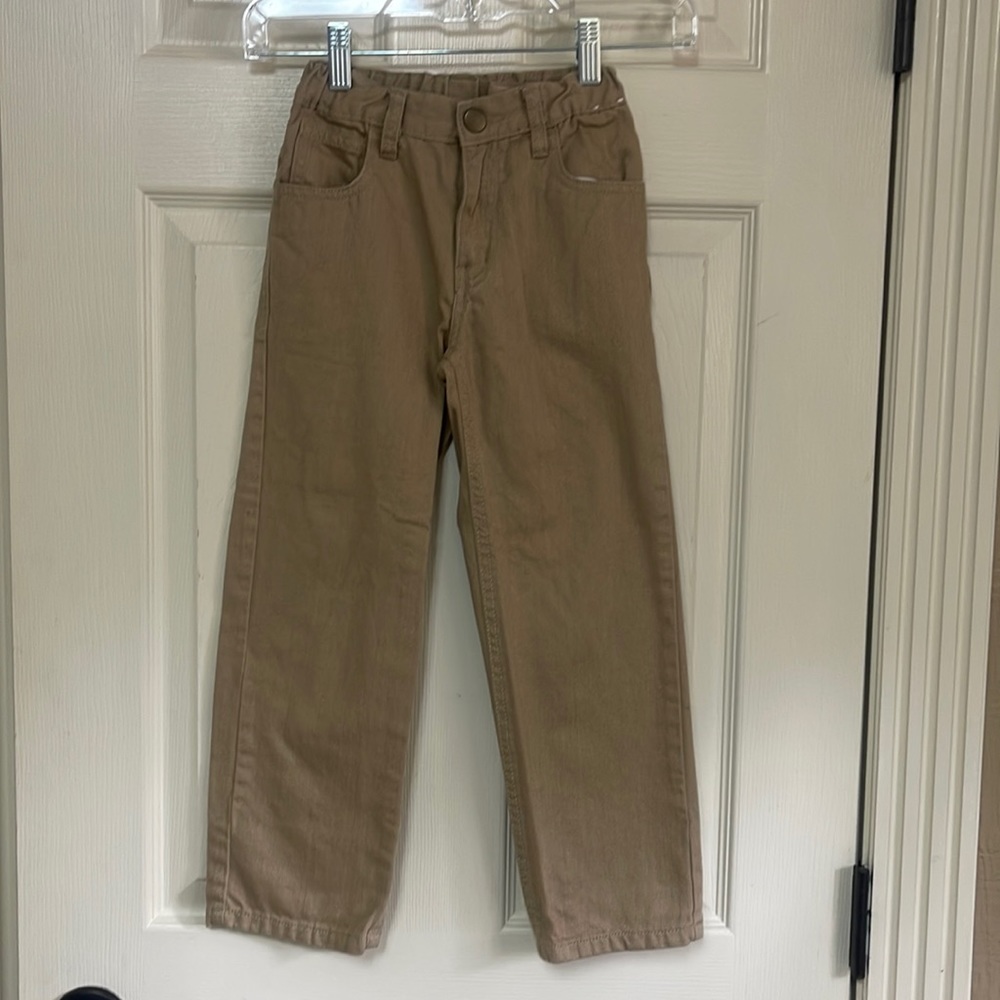 Gymboree khaki size 6 pants. Great condition